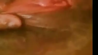 Desi MILF choot show