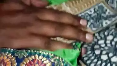 Desi fuck of village whore with her two clients