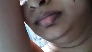 Tamil hot wife erotic tease MMS video