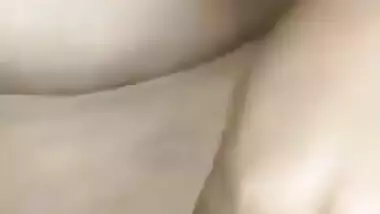 Busty Bengali Girl nude MMS video
