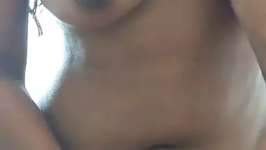 Tamil milf rides on her lover’s cock in desi MMS