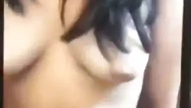 Live cam girl Riya nude video recorded by client