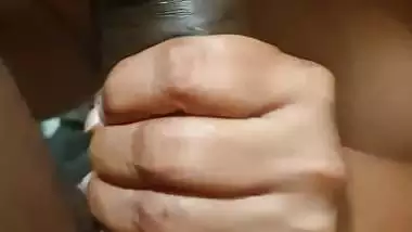 Wild girl enjoys pussy licking in desi mms porn