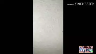 Sri lankan homemade sex.ග්‍රාමසෙවක ලීක් කරගෙන