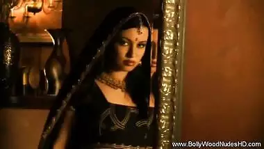 Fine Erotic Indian MILF 