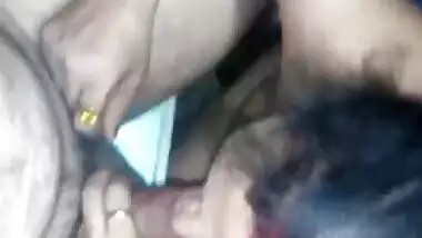 Dehati Hindi sex video looks like a blowjob contest