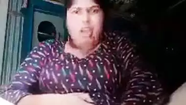 Horny Village Bhabi Fingering