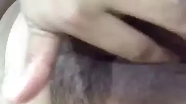 Girlfriend rubbing pussy xxx and fingering video making