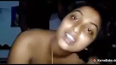 Seductive village girl’s hard desi chudai