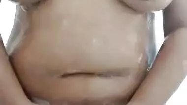 Big Boobs Desi Babe Ashrina On Cam part-6