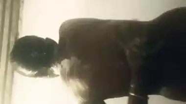 Maya chechi bathing video