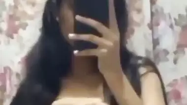 Hyderabad babe virals her hot Telugu sex videos