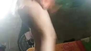 Village girl show her boob and pussy