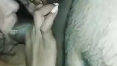Srilankan bushy pussy girl blowjob sex video