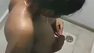 Indian spy in pool shower dressing room leaks