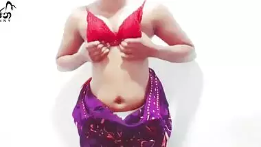 Sri lankan mom with step sun kunuharupaඅම්මට හිකීම කුනුහරැප වපුරනවා