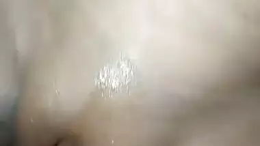 Newly married bhabhi fucked, She Says-“Video bana rahe hain