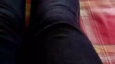 Sexy Bhabhi Showing Her Boobs