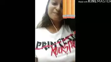 Hot desi GF showing yummy boobs