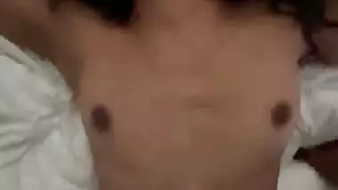 BF blindfolds and fucks his GF hard in desi porn