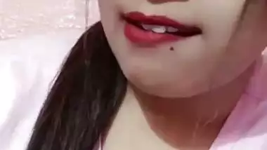 Big boobs cute girlfriend nude on video call MMS