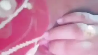 Married Bangladeshi beauty stripping saree fully nude