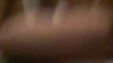Sexy Paki wife deepthroat blowjob