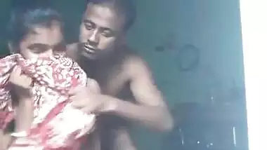 Desi couple doggy style fucking vdo