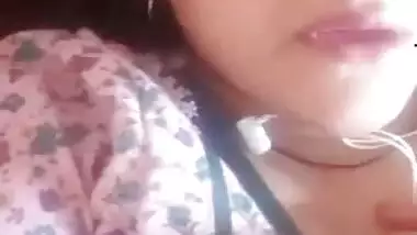 Must watch indian horny girl talking very dirty on phone with hot expression