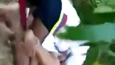 Bihari 3some sex outdoors MMS movie