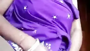 Assamese boudi exposing fully nude selfie show