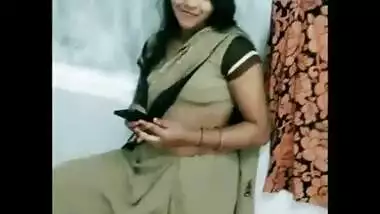 Hot marwadi housewife Roshni.