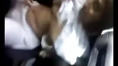 Carsex involving young college couple